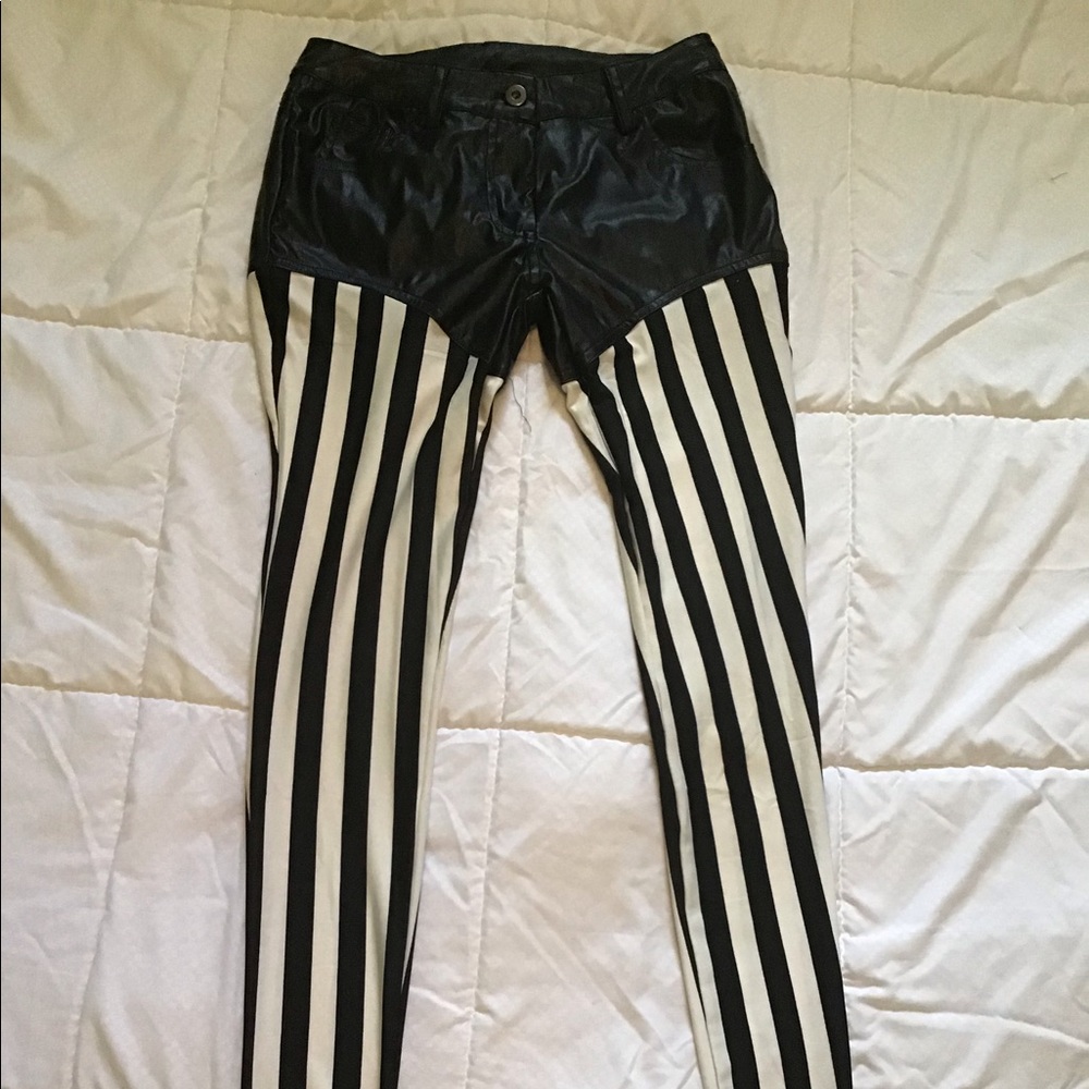 Black and white Leggings